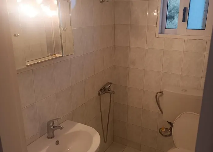 Nikos And Penthouse *