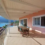 Διαμέρισμα Nikos And Penthouse Βασιλική