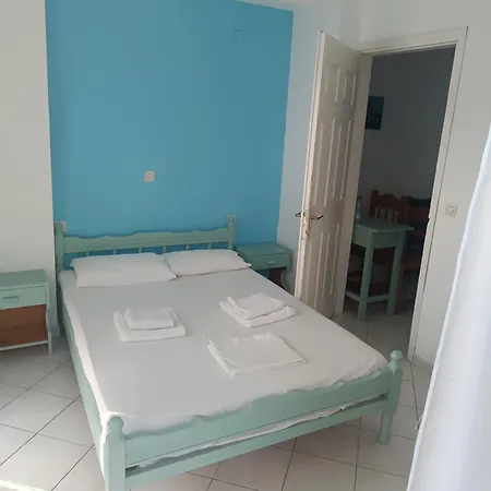 Nikos And Penthouse شقة *