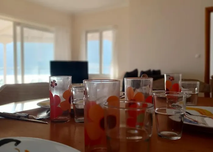 Nikos And Penthouse Apartment *