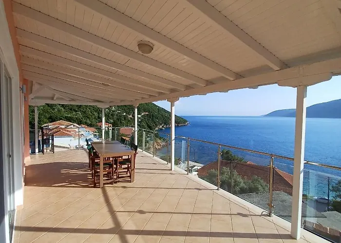 Apartment Nikos And Penthouse Vasiliki (Lefkada)